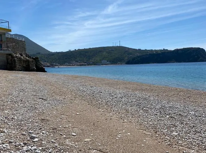 Πανσιόν Nubes 3*