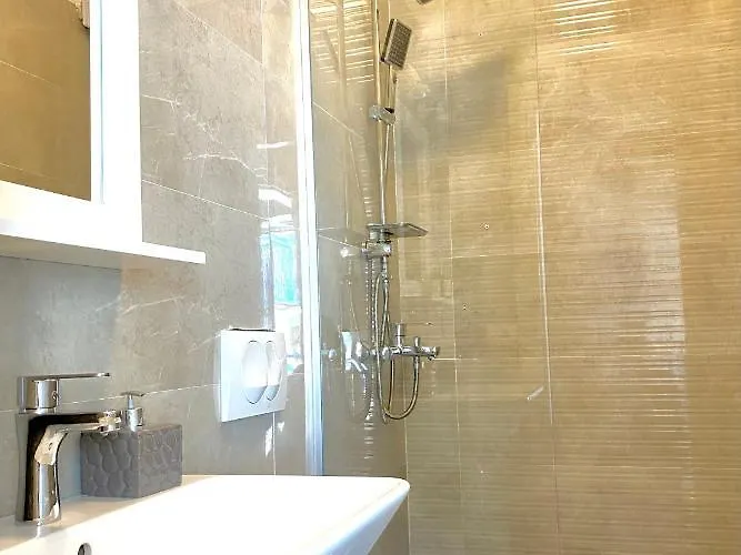 Nubes Guest house 3*