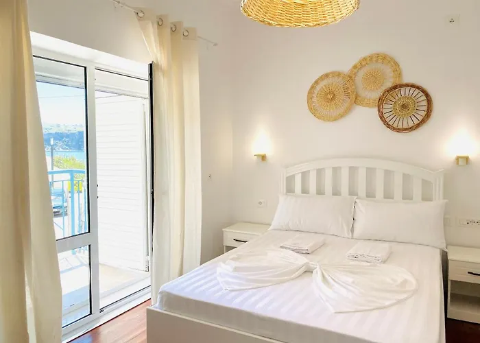 Nubes Πανσιόν Χειμάρρα